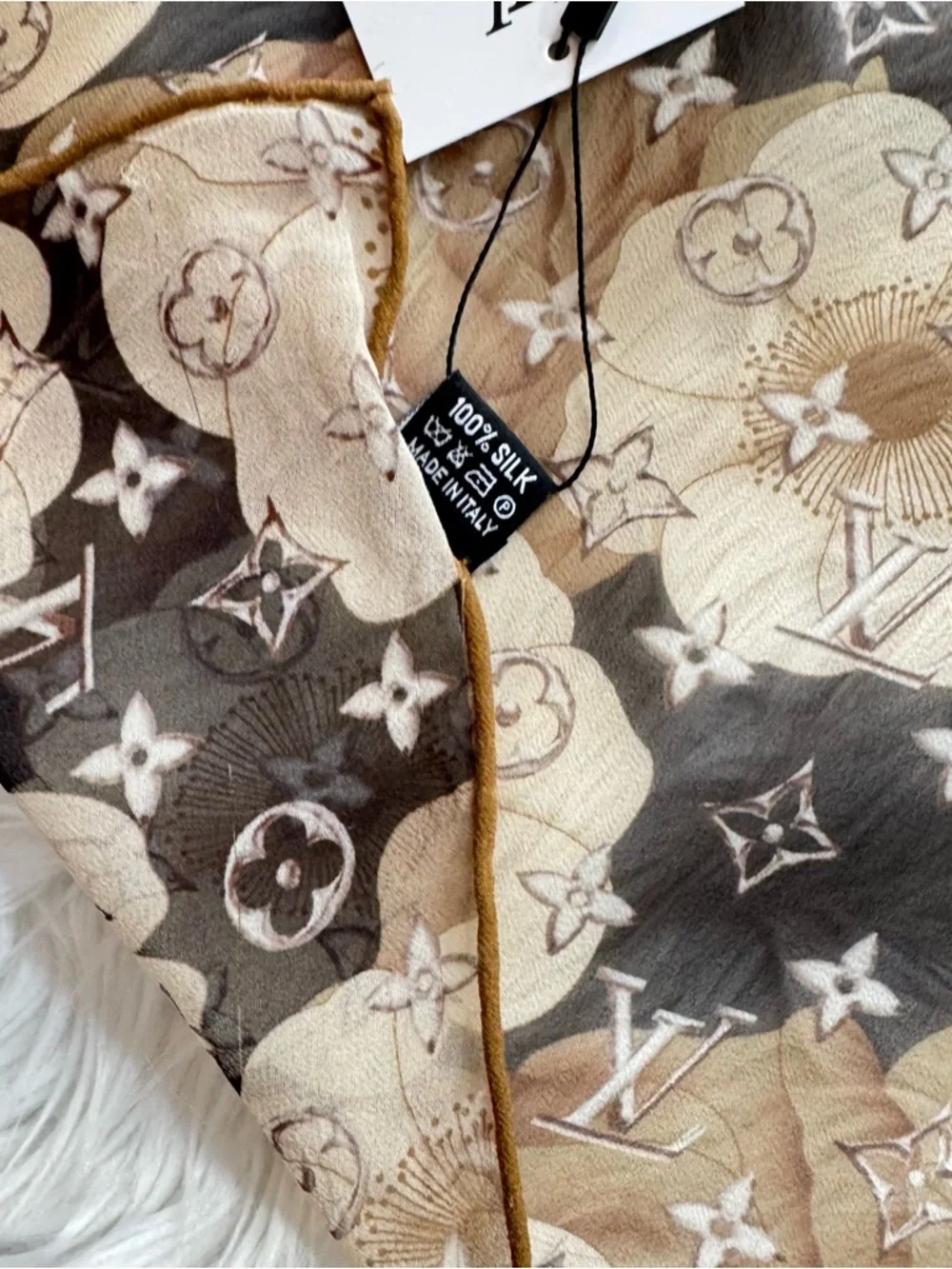 Louis Vuitton Cherry Blossom Silk Scarf 35x35 brown Floral Monogram Lightweight